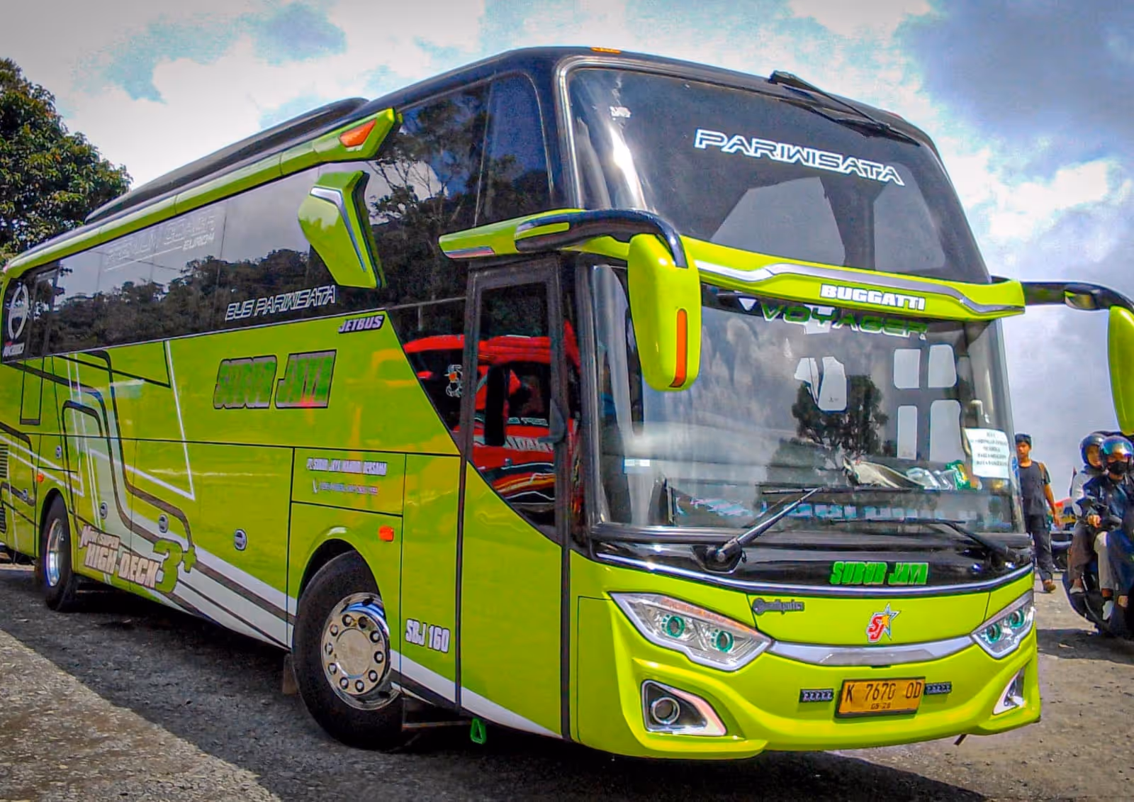 Armada Anna Tour 8